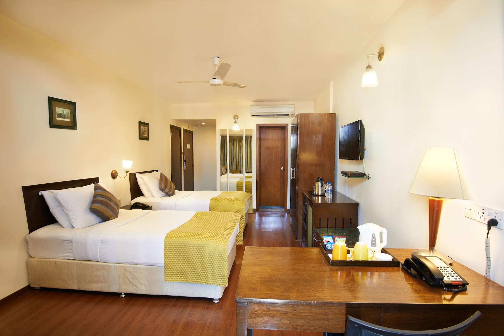 Hotel The Shalimar Hotel, Kemps Corner Mumbai
